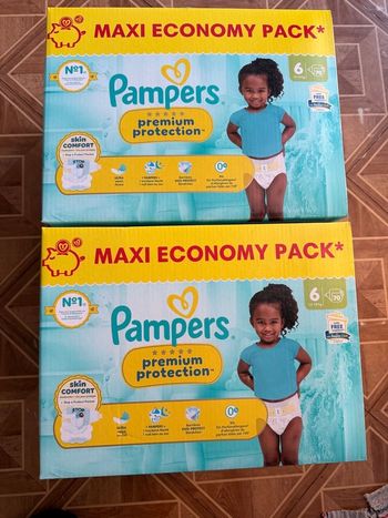 140 couches Pampers premium taille 6
