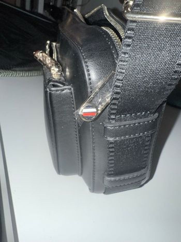 Sacoche tommy - photo numéro 4