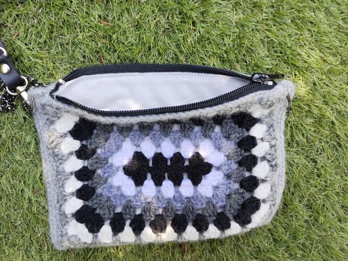 Pochette Sac à main noir et blanc - photo numéro 3