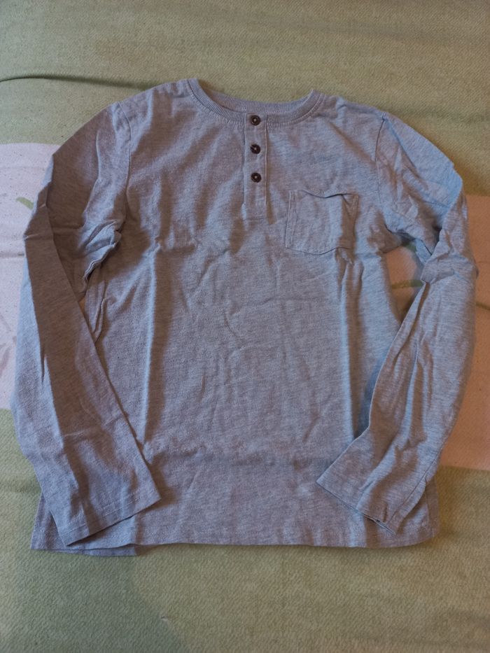 Jolie tee-shirt manches longues 10 ans - photo numéro 2