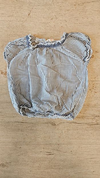 Blouse légère manches très courtes bleu gris ligné blanc, H&M, 7/8 ans