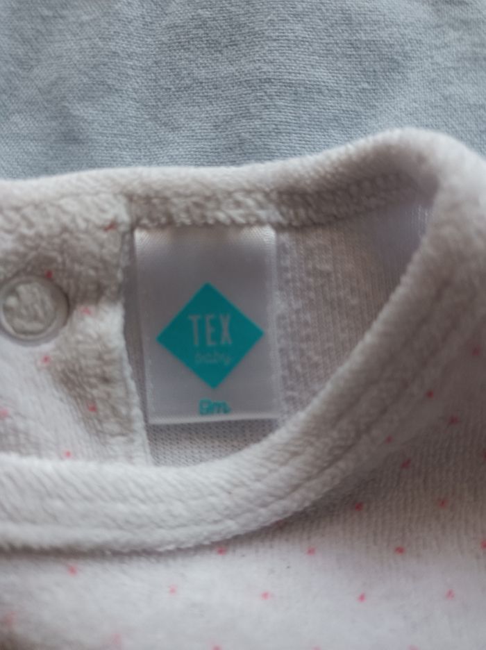 Pyjama velours taille 9 mois - photo numéro 5