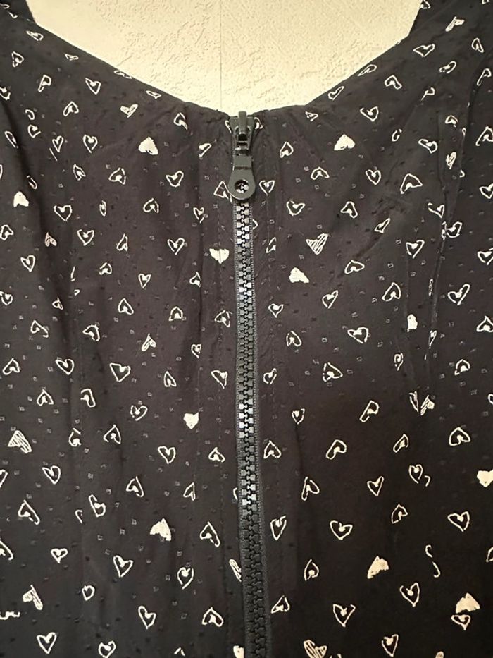 Robe noire imprimée petit cœur taille 34 Naf Naf - photo numéro 2