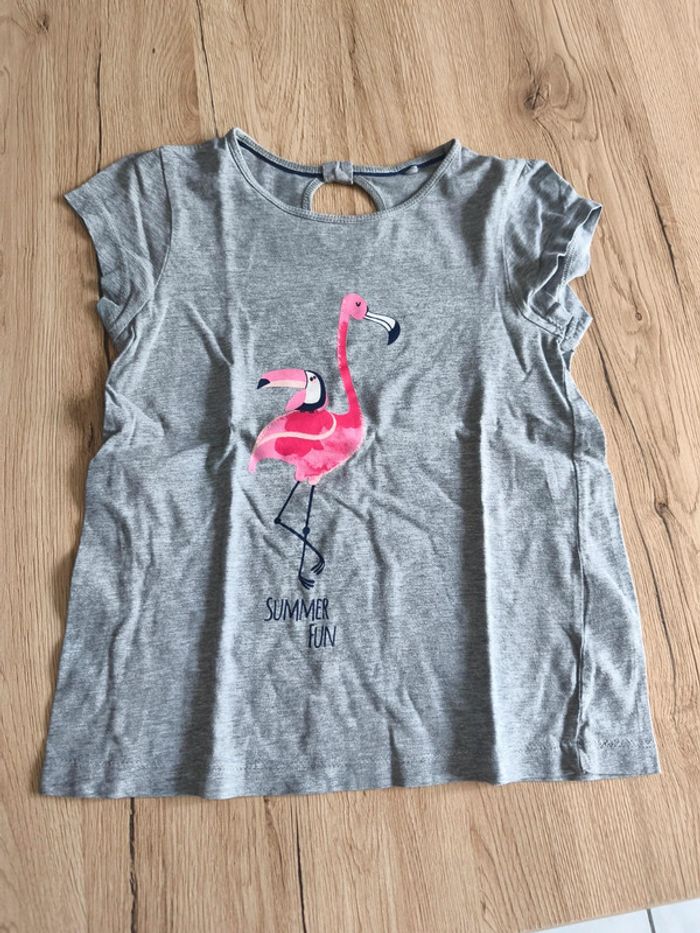 Tee shirt