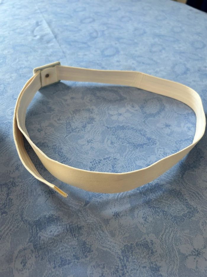 Jolie ceinture beige en tissu - photo numéro 4