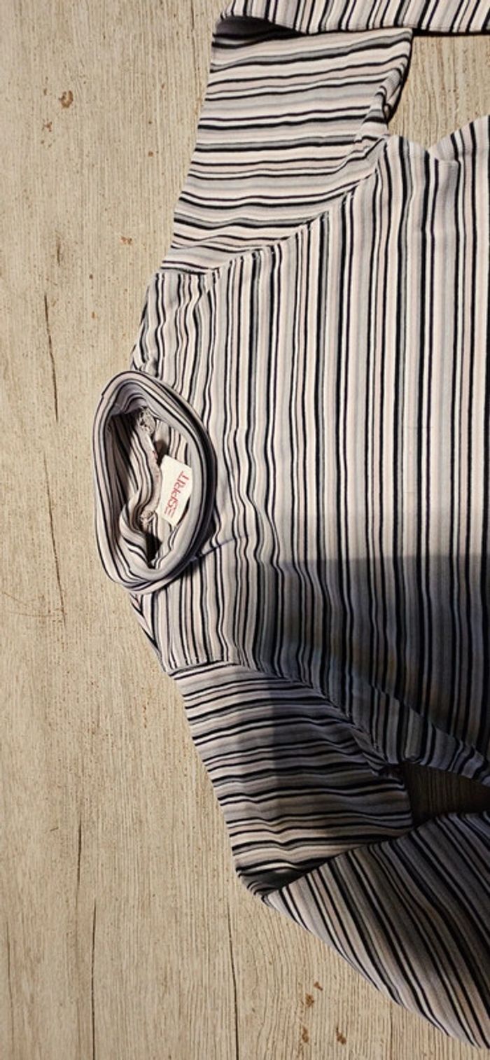 Sous pull manches longues, ligné, Esprit, taille 6/7 ans, bon état - photo numéro 2