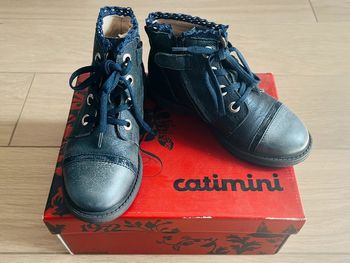 Bottines en cuir à lacets et scratch avec fermeture Catimini P-29