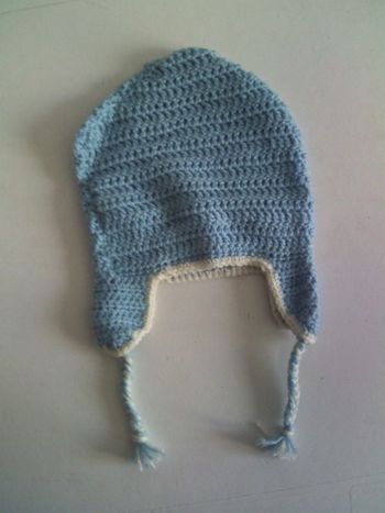 Bonnet bleu tricoté taille 6 mois