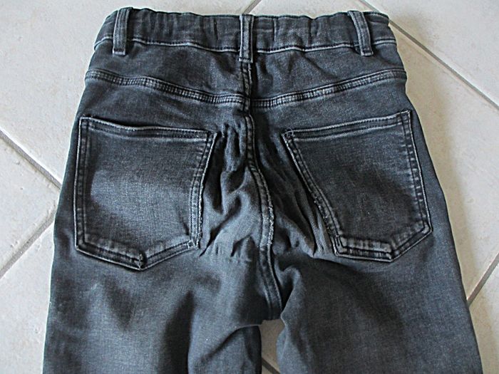 Jean noir fille Zara – 11 ans - photo numéro 5