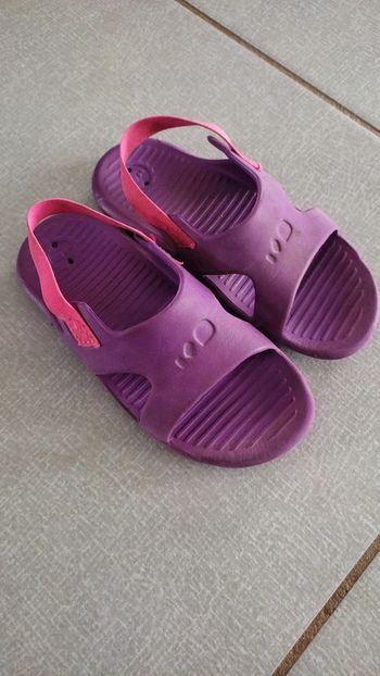 Sandales piscine Nabaiji P.27-28