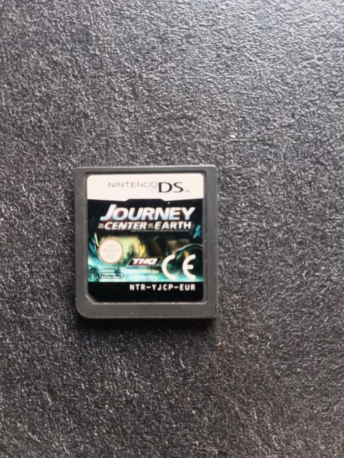 Nintendo - DS - Journey to the center of the earth