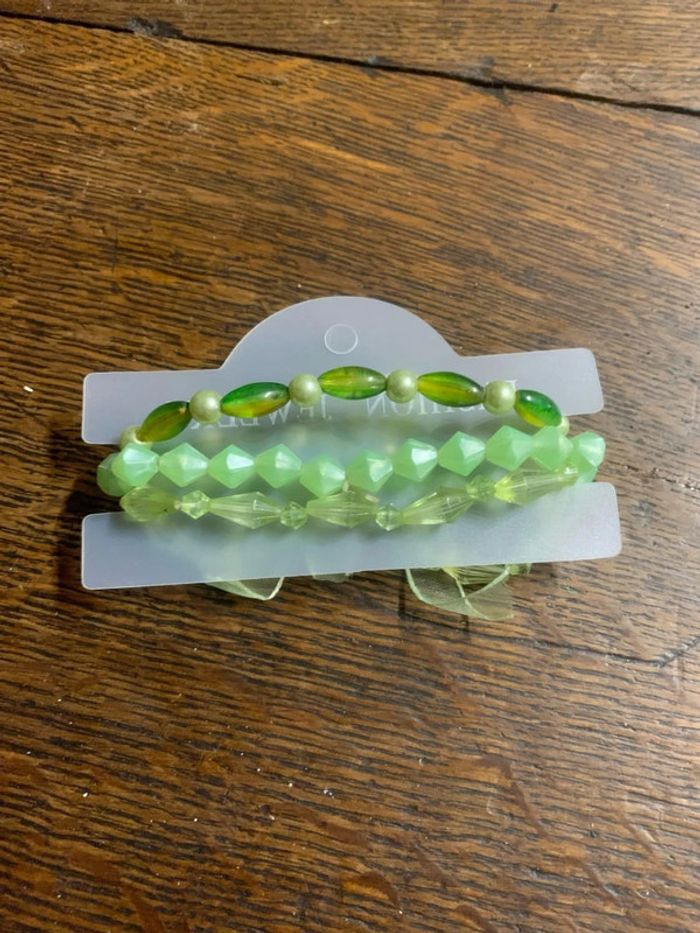 Bracelet vert - photo numéro 2