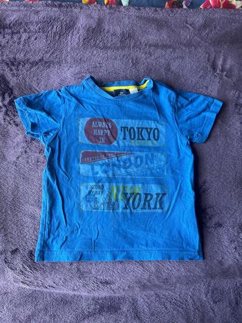 T-shirt manches courtes bleu et imprimés thème villes My Chicco taille 4 ans