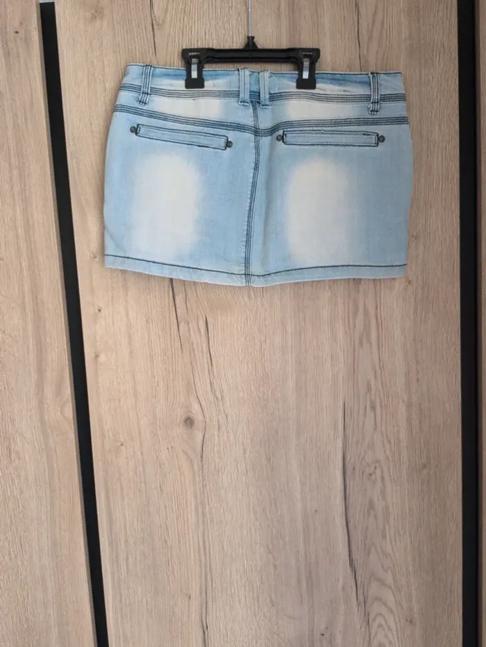 Jupe en jeans Taille 40 - photo numéro 3