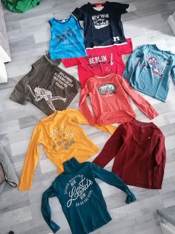 Lot 9 hauts thee shirt et manches longues T 10 ans 🧒🏻