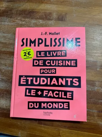 Livre simplissime le livre de cuisine pour étudiant le plus facile du monde