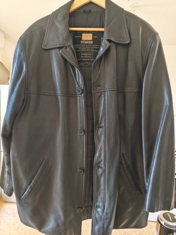 Veste en cuir noir pour homme