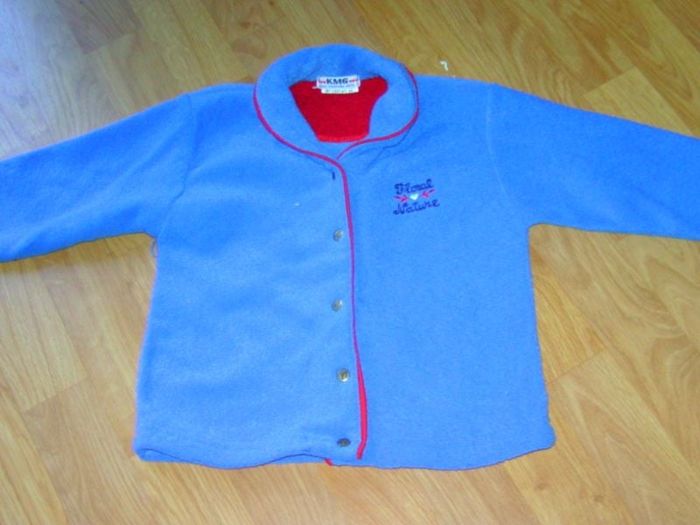 Veste KISS MELODY polaire bleue taille 4 ans TBE