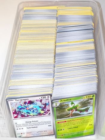 100 cartes Pokémon françaises
