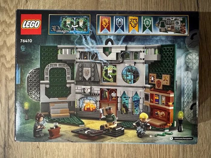 LEGO 76410 : Le blason de la maison Serpentard - photo numéro 2