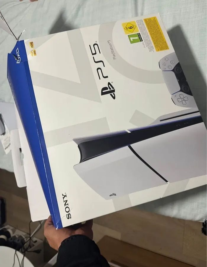 PlayStation 5 pro - photo numéro 2