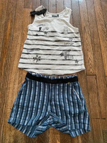 tshirt et short Ikks 8 ans