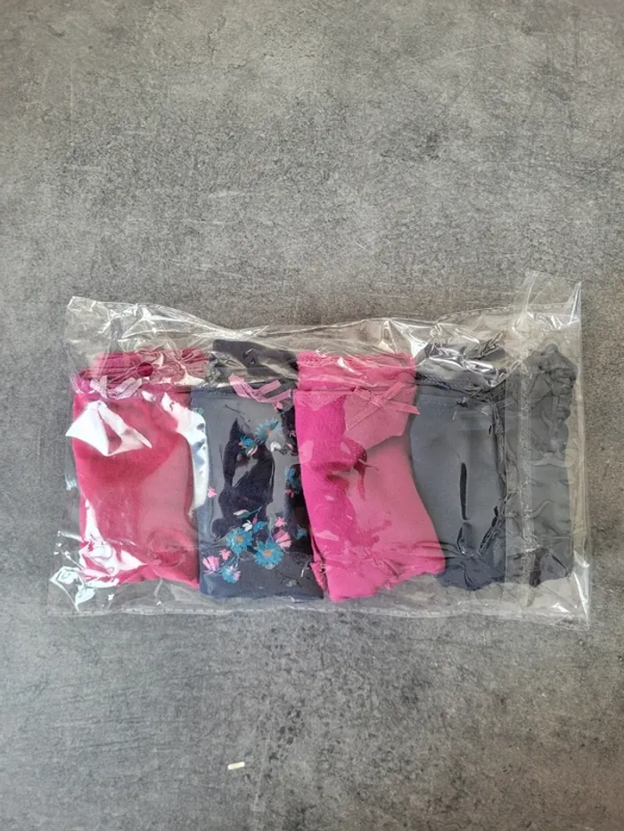 Lot 4 culottes neuves en M