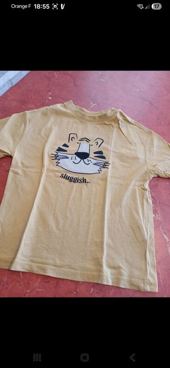 T.shirt garçon taille 4 ans