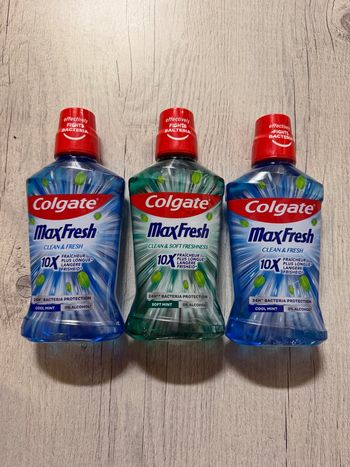 Lot bain de bouche colgate