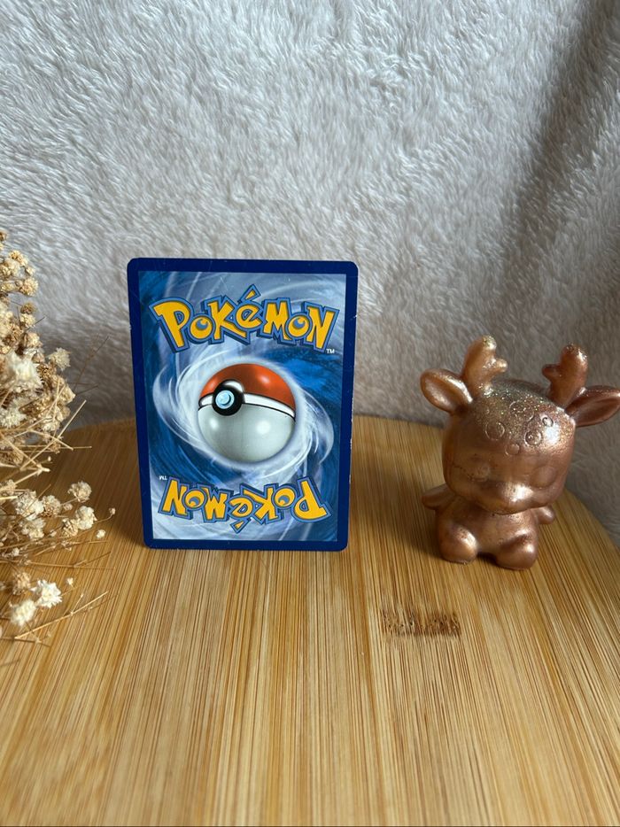 Carte Pokémon Pikachu 25/25 – Collection 25e Anniversaire McDonald’s (2021) - photo numéro 3