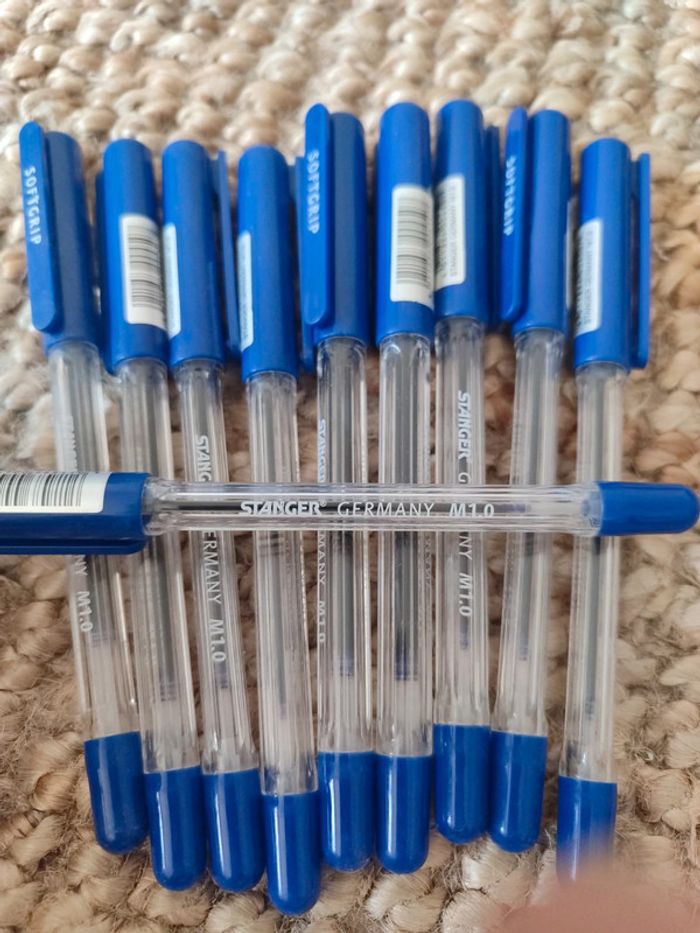 10 stylos à bille bleus - photo numéro 2