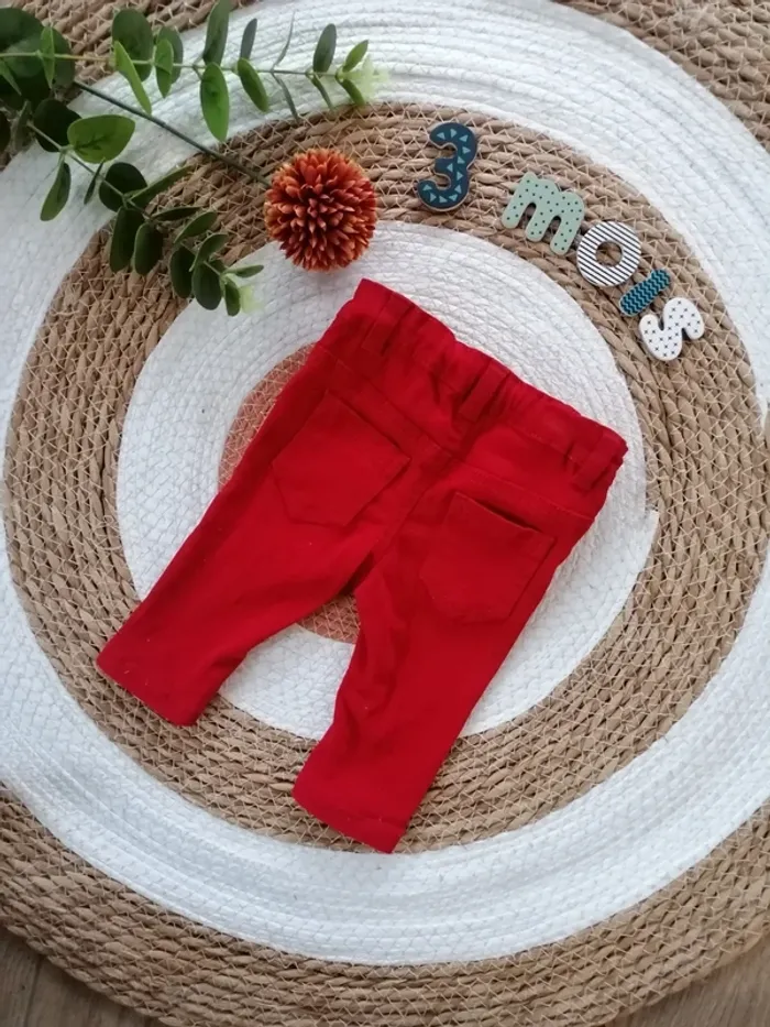Ensemble slim rouge + chemise manches longues - 3 mois - photo numéro 3