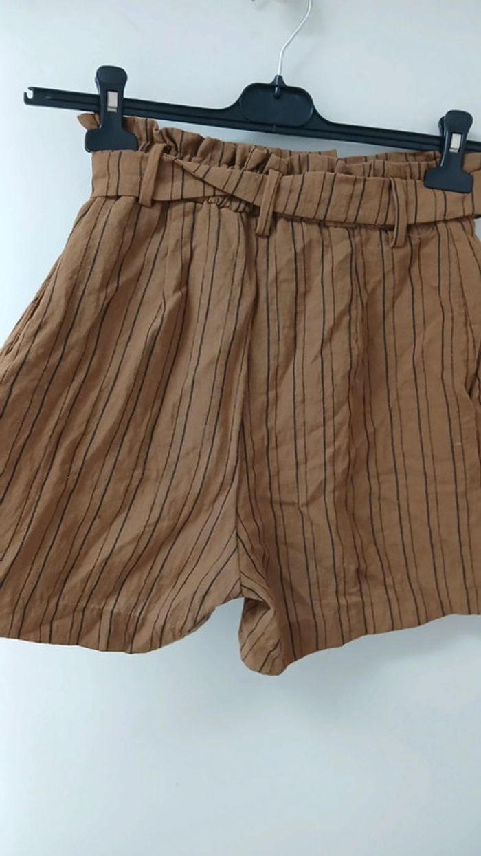 Short cintrée h&m - photo numéro 5