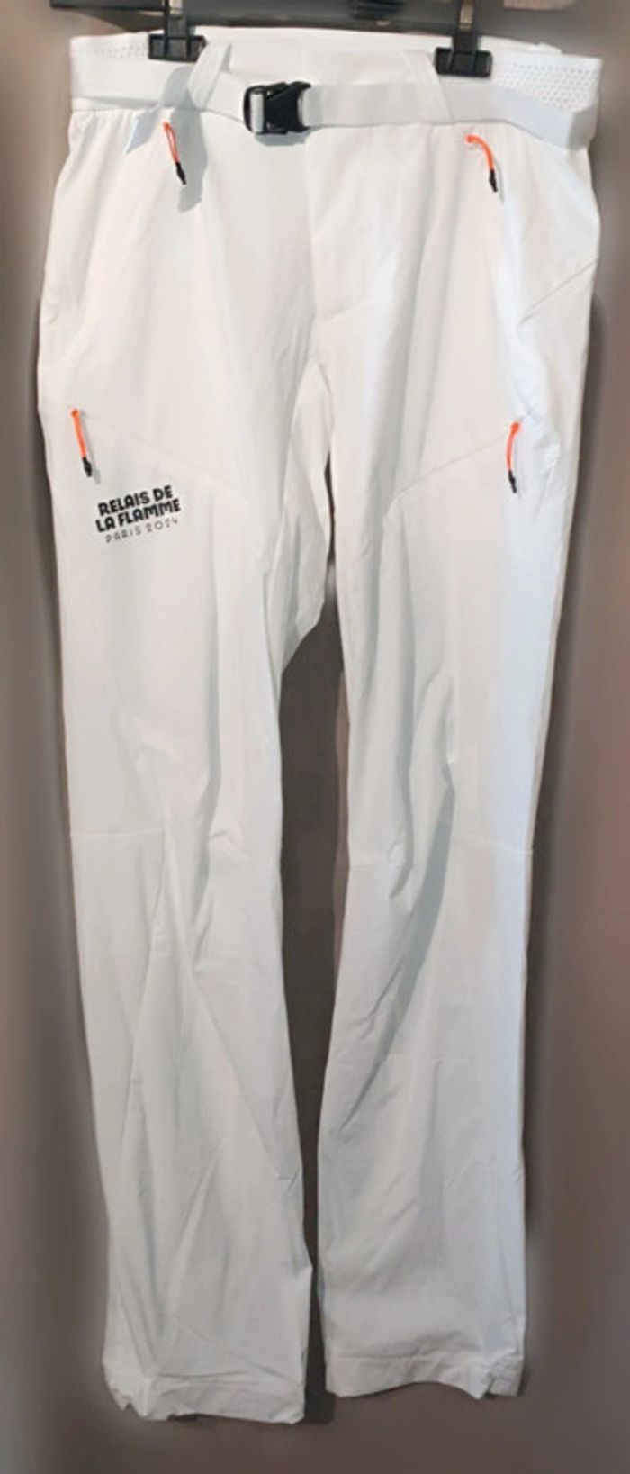 !Collector! Pantalon du Relais de la flamme des Jeux Olympiques