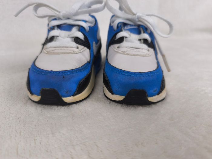 Basket Air Max Nike Garçon pointure 19,5 - photo numéro 10
