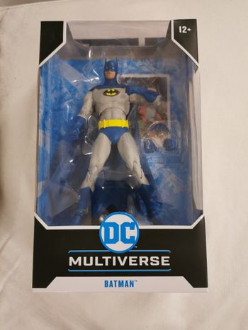 Figurine batman, DC multiverse, neuve, 22 points articulés, dès 12 ans 