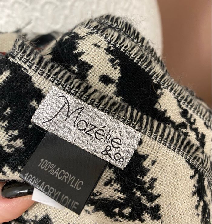 Écharpe Mazélie longue neuve - photo numéro 3