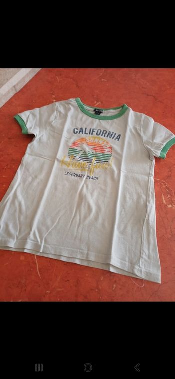 T.shirt garçon taille 4 ans