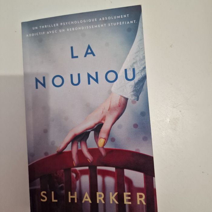 Livre de SL Harker - photo numéro 2