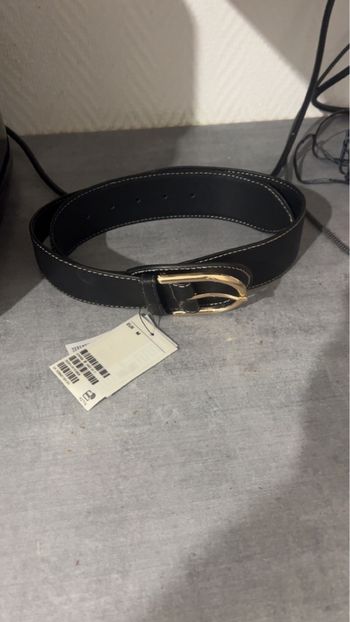 CEI tire neuf taille M 