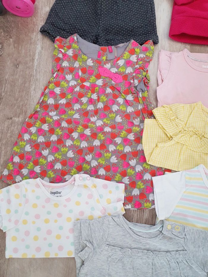 Lot vêtements fille 9mois - photo numéro 11