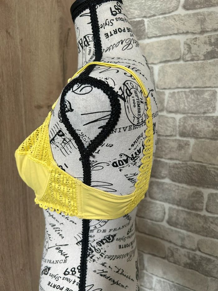 Soutien gorge taille 95B - photo numéro 7