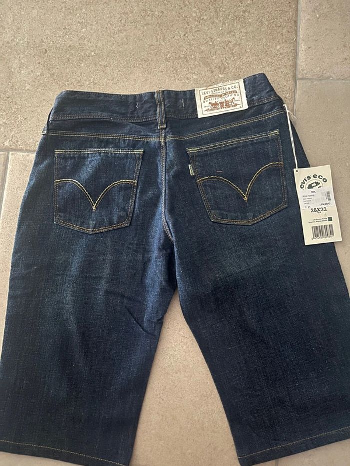 Bermuda Levi's femme neuf avec étiquette