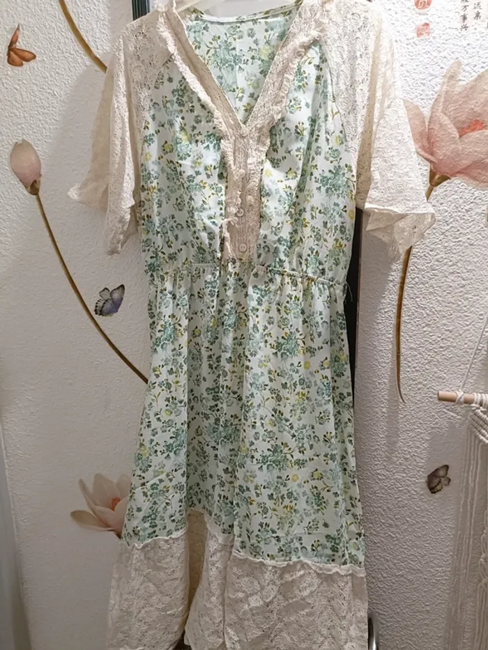 Robe verte été a dentelles - photo numéro 2