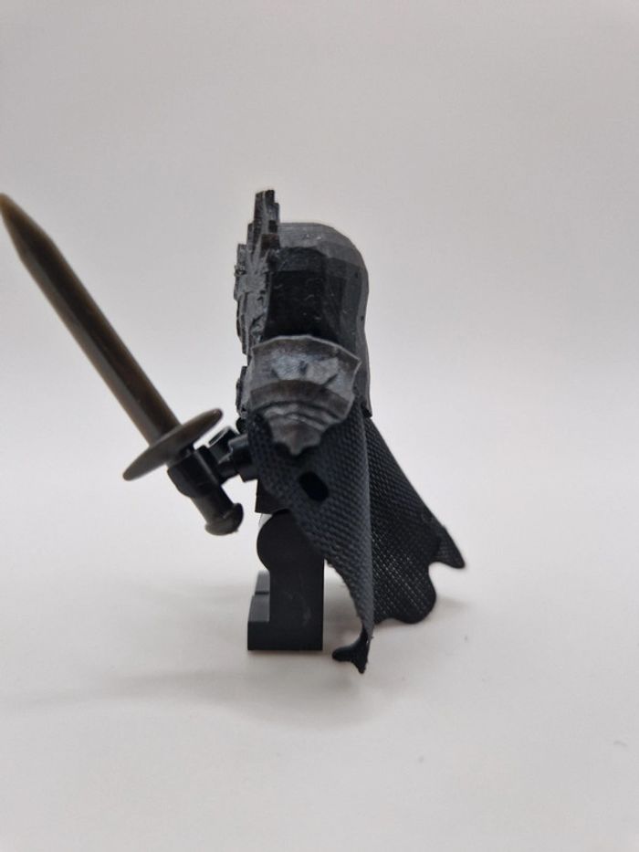 Figurine type lego Nazgul custom 3d résine et peint seigneur des anneaux - photo numéro 3