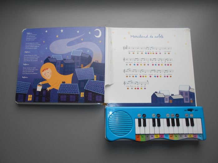 Livre piano: Mes 15 chansons d'Henri Dès au piano - photo numéro 4