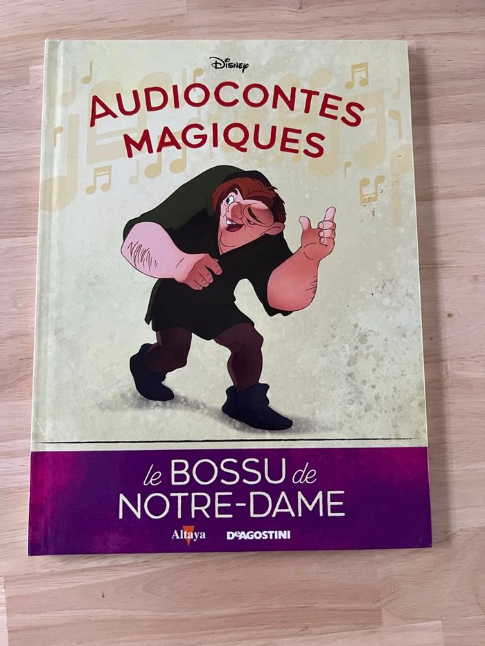 Livre Disney Audiocontes Magiques n°30 – Le Bossu de Notre-Dame – Bon État (Sans Figurines)