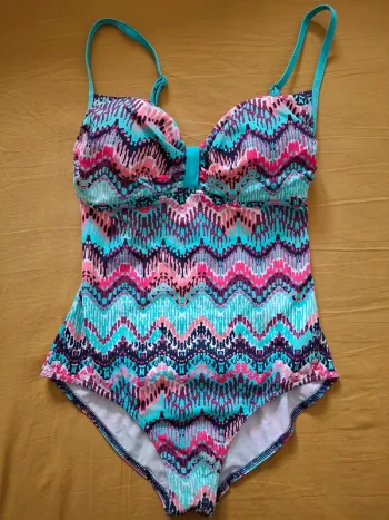 Maillot de bain une pièce femme Taille 1 neuf