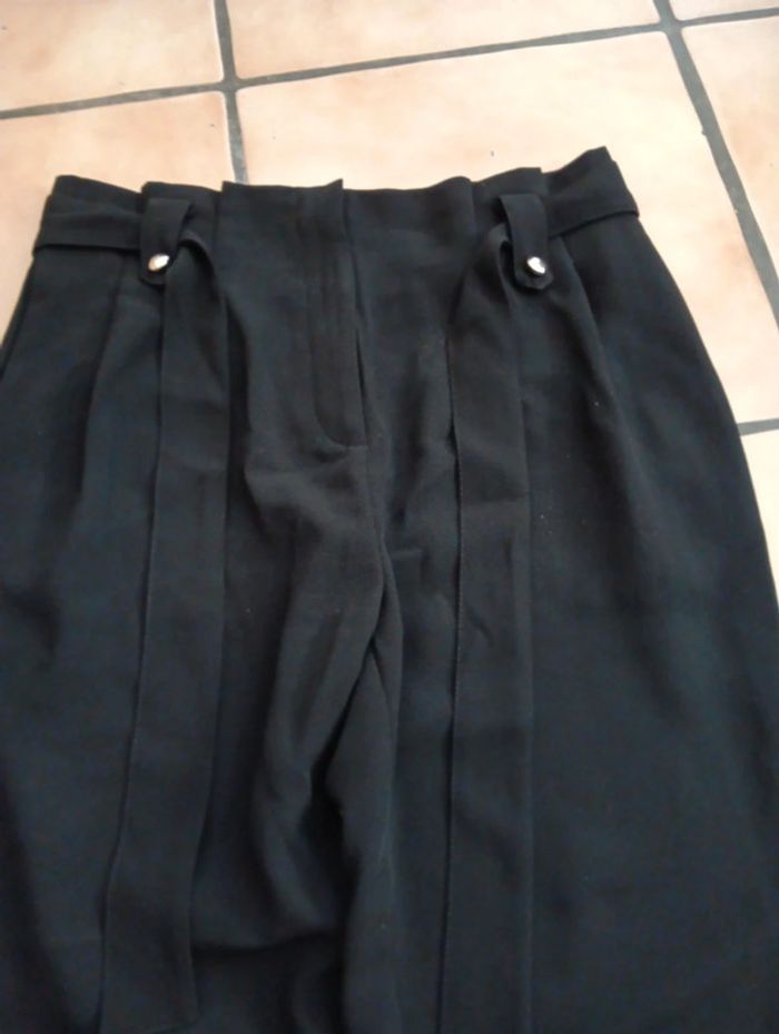 Pantalon noir - photo numéro 2