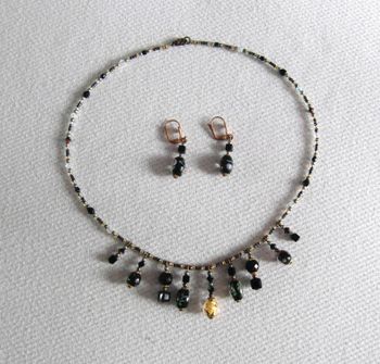 ensemble collier/boucles d'oreilles